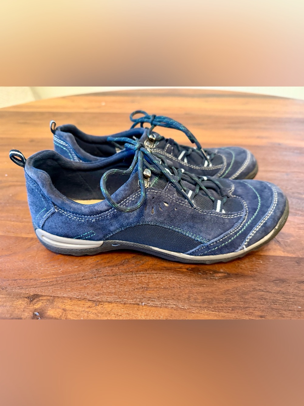 Earth Origins Kamryn Navy Suede Walking Hiking Shoes Sneakers Women's Size 10M